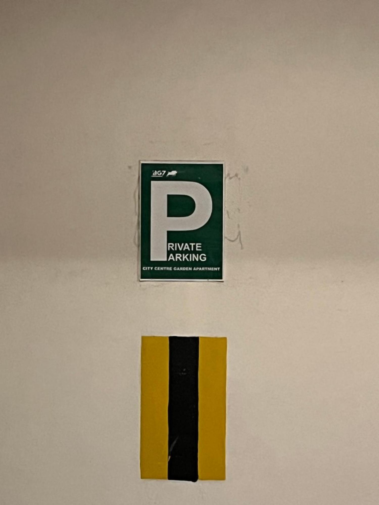 City Centre Apartment With Parking Prague Extérieur photo
